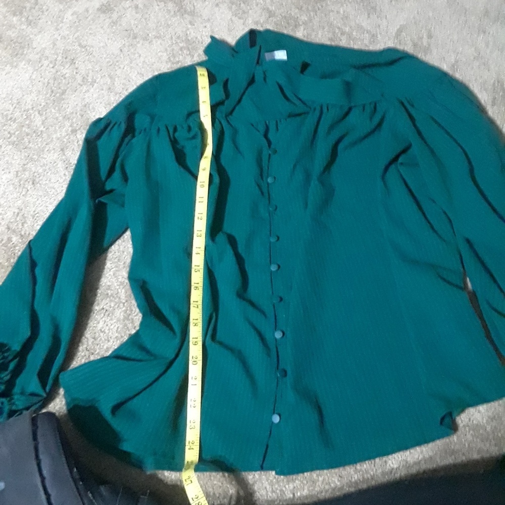 Green Poet Blouse w/ Bow